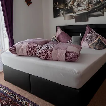 B&B Haus Alpenfrieden 3*