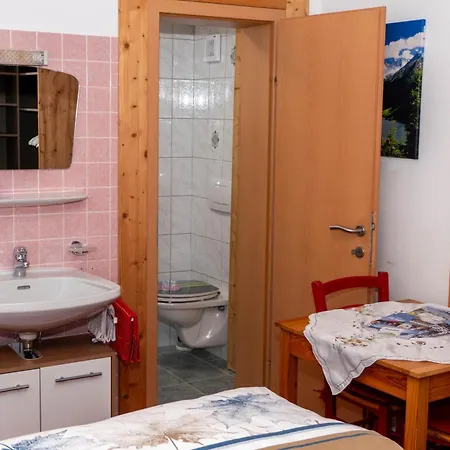 Haus Alpenfrieden 3* Gerlos
